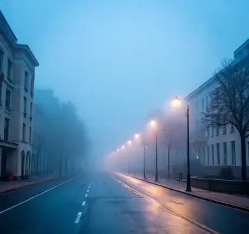 foggy-city-street-lampposts