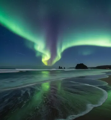 Aurora-Shoreline