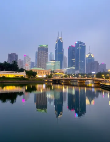 guangzhou_skyline_river_reflection_dusk